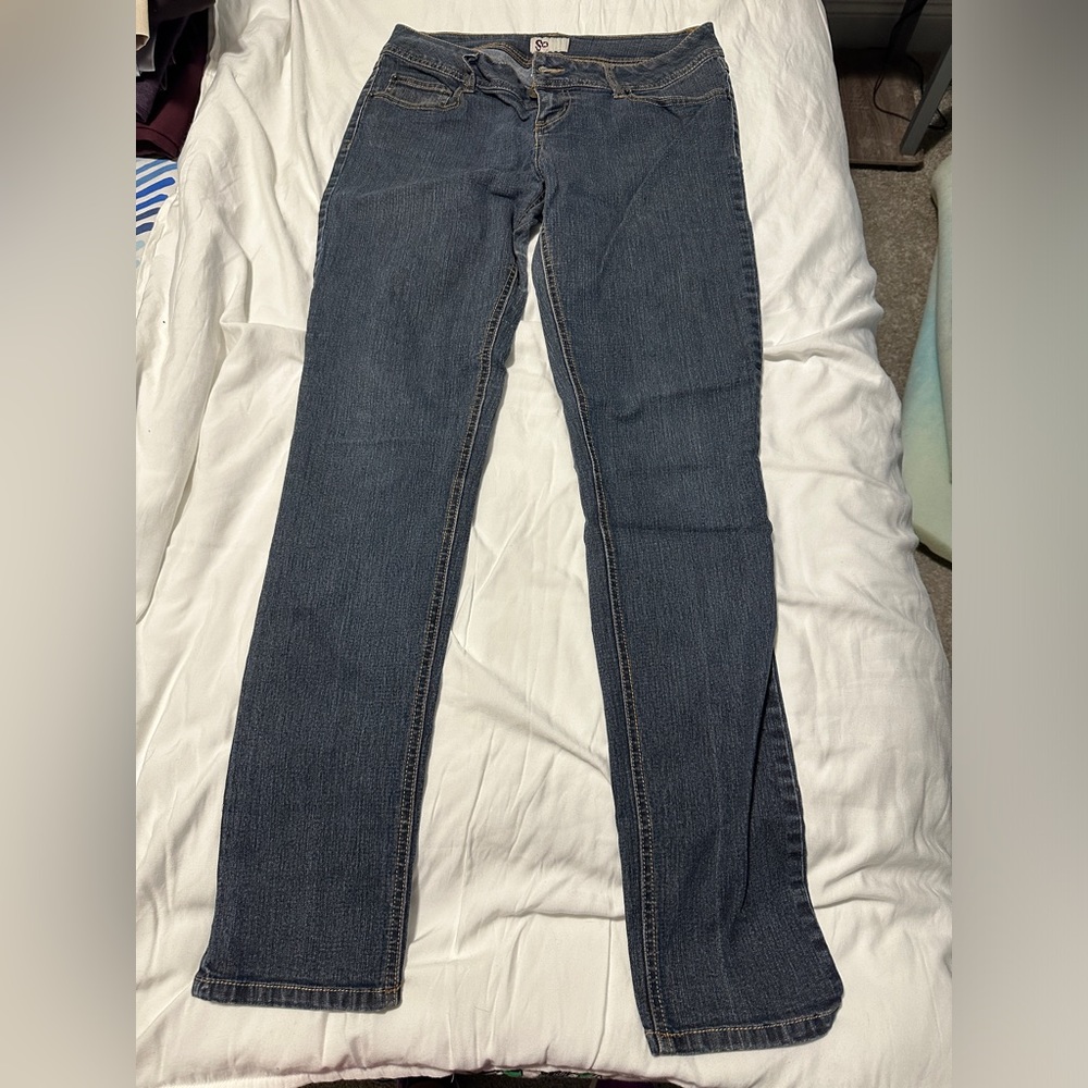 Size 11 Juniors SO Skinny Jeans